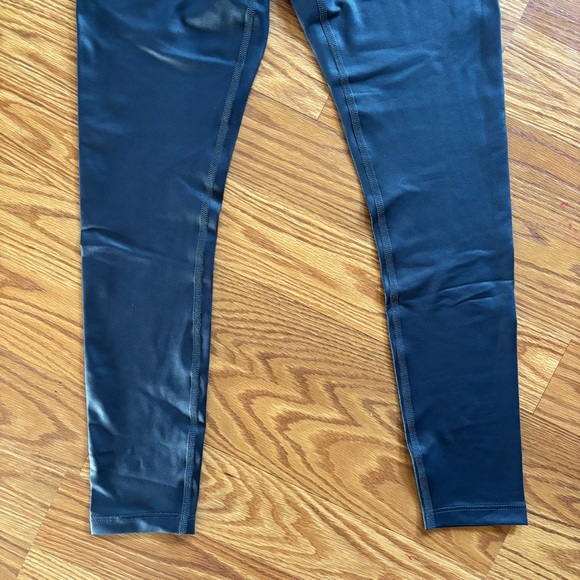 Beyond Yoga Heather Rib High Waisted Legging Navy Shine XS NWT - Picture 3 of 10